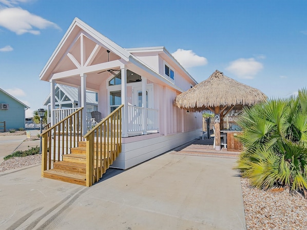 Cottage, 2 Bedrooms | Exterior