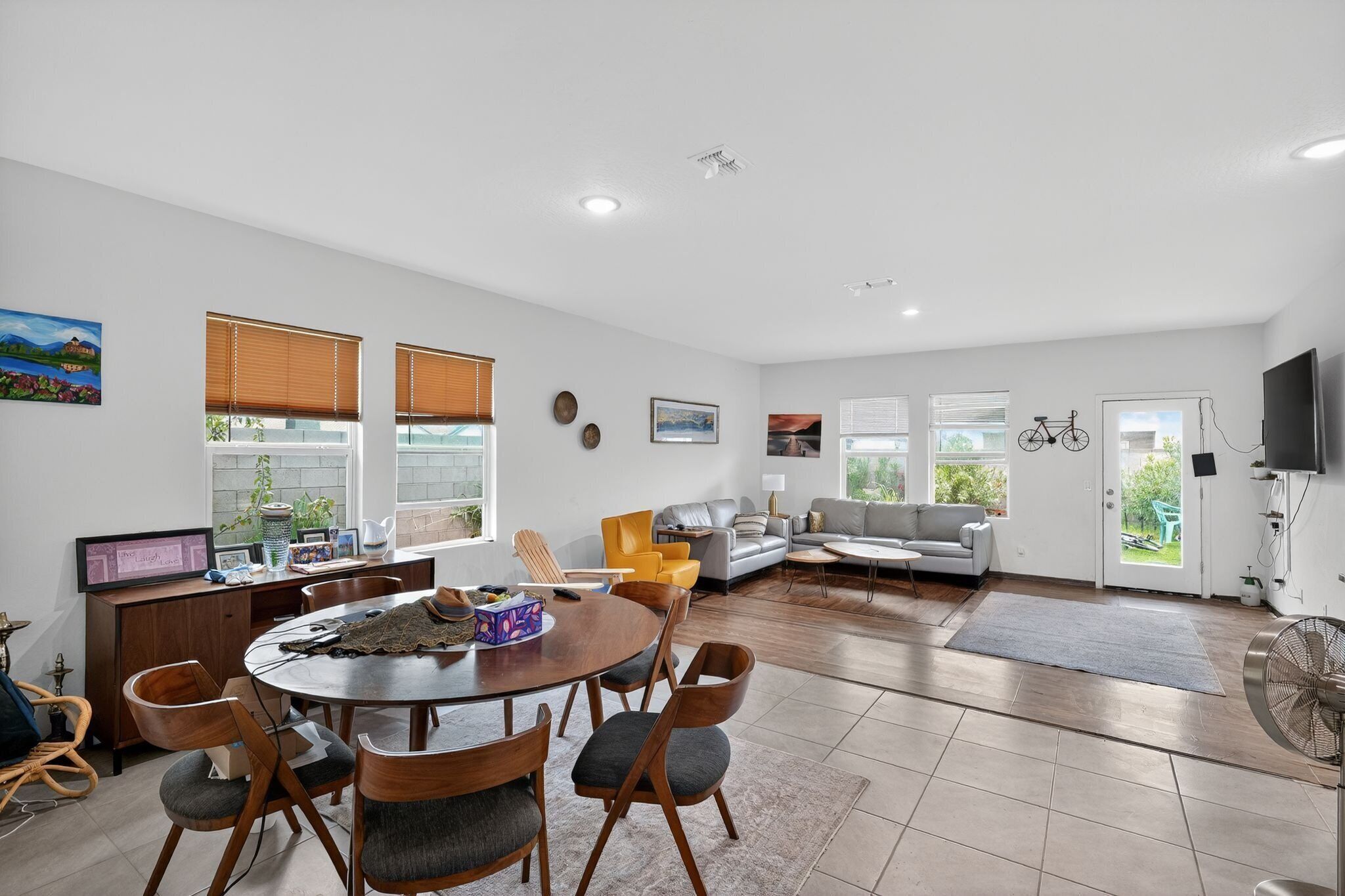 House, 3 Bedrooms | Ruang tamu | TV Pintar 