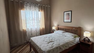 4 Schlafzimmer, Bügeleisen/Bügelbrett, WLAN