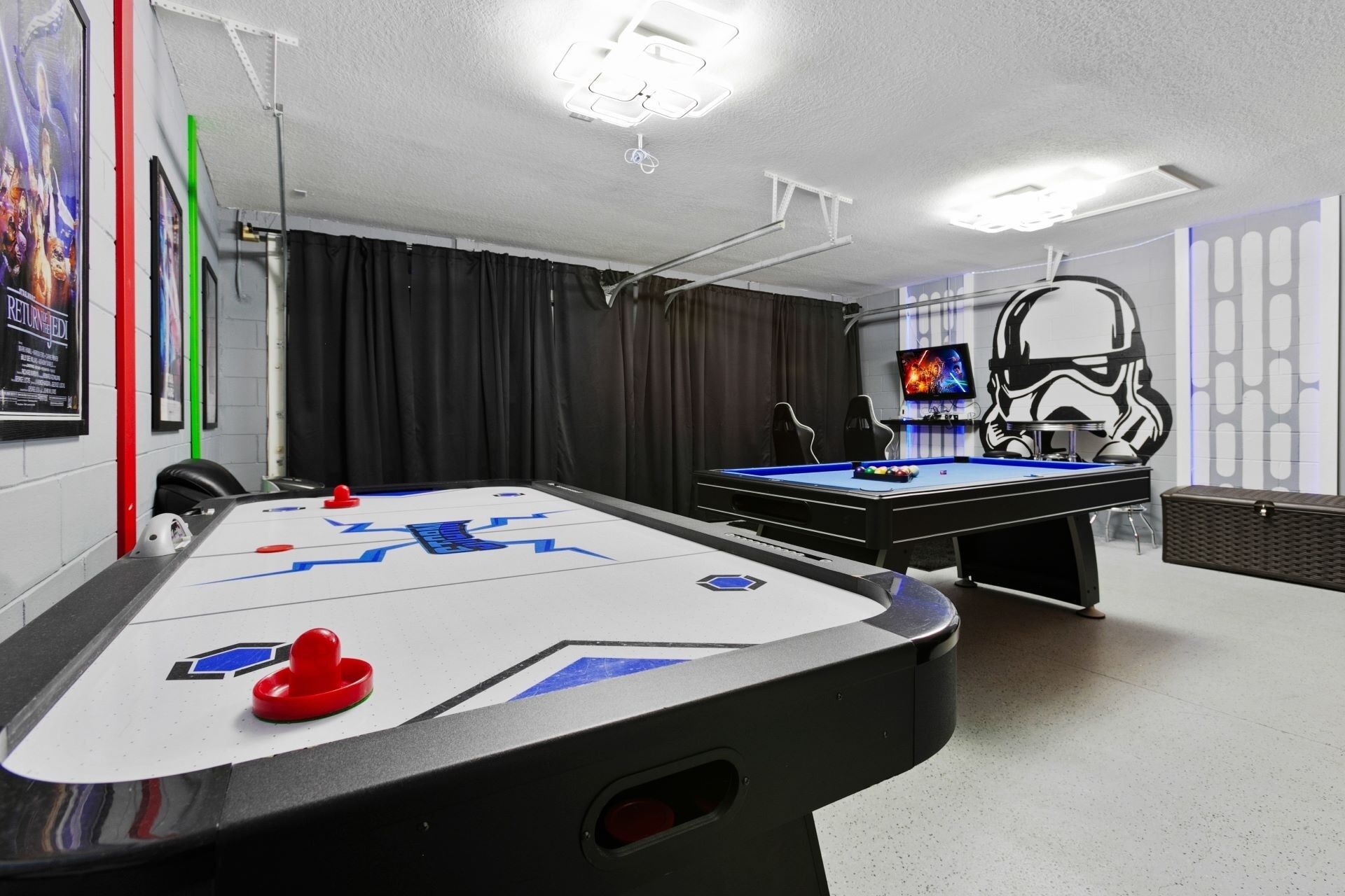 House, 5 Bedrooms | Game room