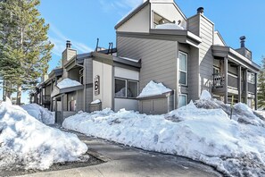 Exterior - Chamonix 33: Close to Canyon Lodge (Mammoth Lakes)