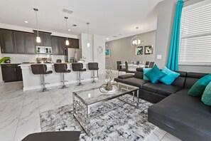 Living area - Championsgate Resort 4 Bedroom Townhome with Pool 4 Townhouse (Kissimmee)