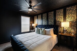 House, 6 Bedrooms - Championsgate Resort 6 Bedroom Private Pool Home with Theater 6 Home (Davenport)