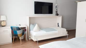 Traditional Apartment | Minibar, free WiFi, bed sheets