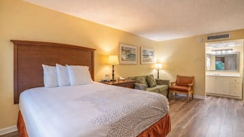 Comfort Condo | Free WiFi