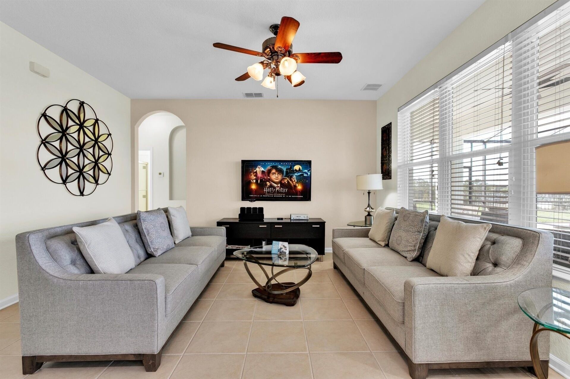 Maison, 6 chambres | Coin séjour