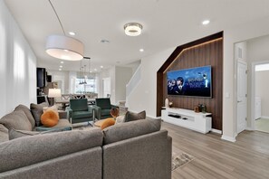 Casa, 5 quartos | Área de estar
