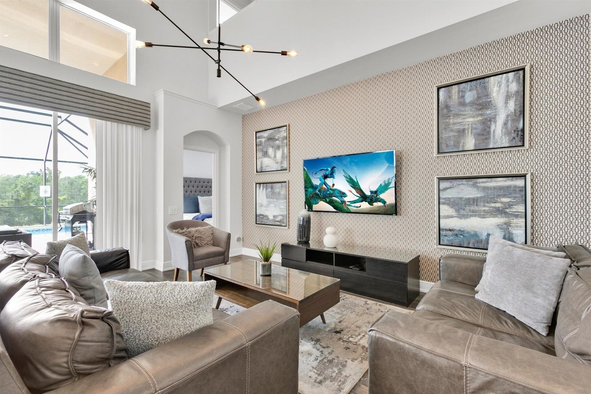 House, 6 Bedrooms | Living area | Smart TV