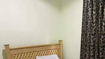 Acceso a internet y ropa de cama