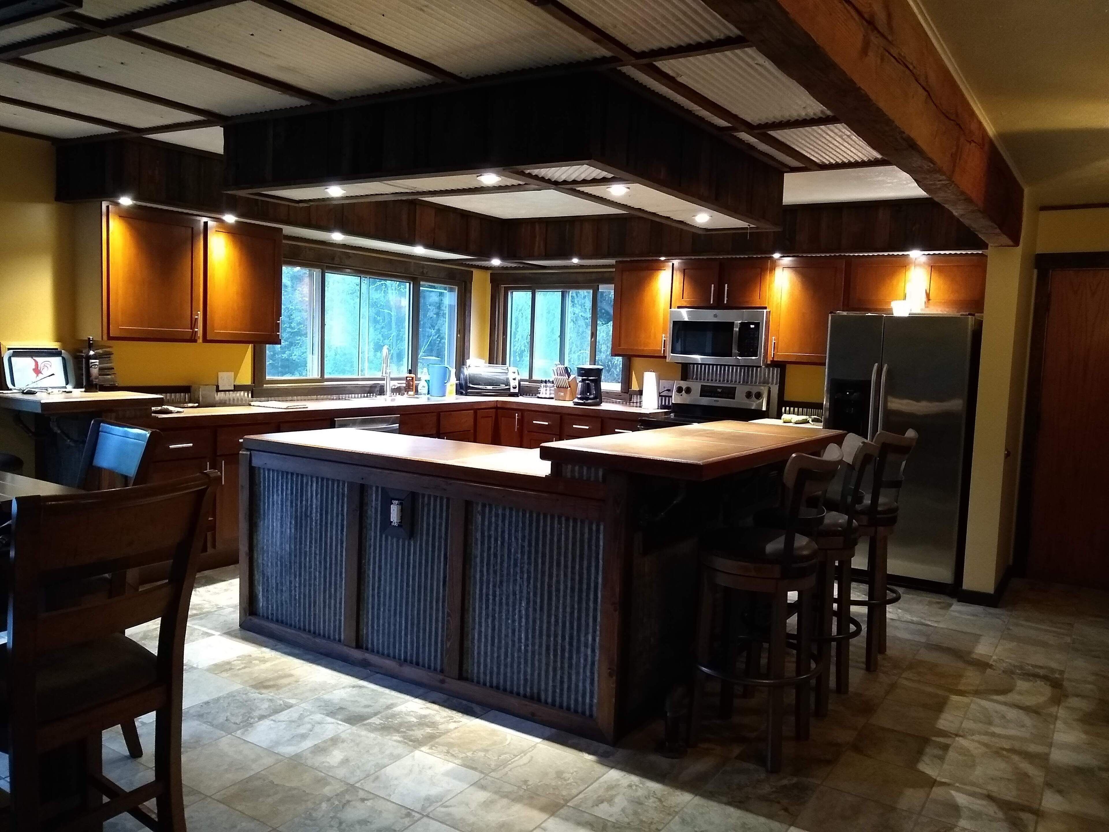 冰箱、微波炉、烤箱、炉灶