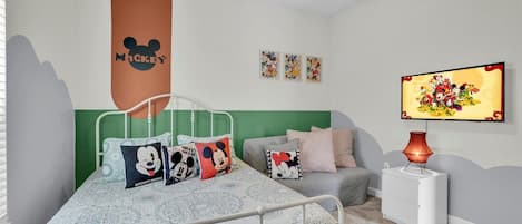 ทาวน์โฮม, 5 ห้องนอน | 5 ห้องนอน, Wi-Fi ฟรี