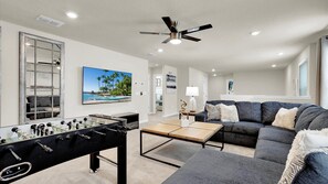 Living area - Windsor Island Resort 7 Bedroom Private Pool Home 7 Home (Davenport)