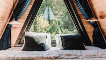 2 chambres, fer et planche Ă repasser, Wi-Fi, draps fournis