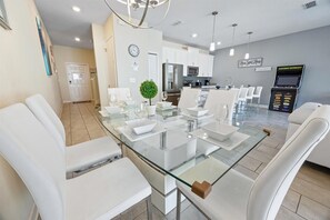Dining - Storey Lake Resort 4 Bedroom Private Pool Townhome 4 Townhouse (Kissimmee)