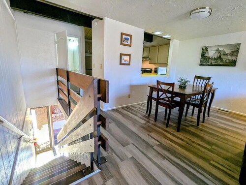 Charming Forest Retreat – Steps from Snow Summit Slopes