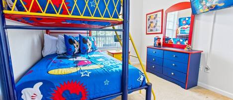 Condo, 3 Bedrooms | 3 bedrooms, free WiFi