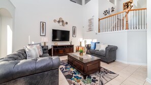 Maison, 5 chambres | Coin séjour