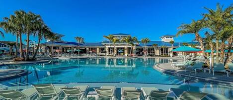 ハウス 5 ベッドルーム | プール