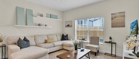 Townhome, 4 Bedrooms | Living area