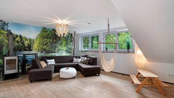 Televisie en een open haard