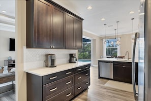 Interior - Englewood 5 Bedroom Pool Home 3 miles to Gulf Beaches! 5 Home (Englewood)