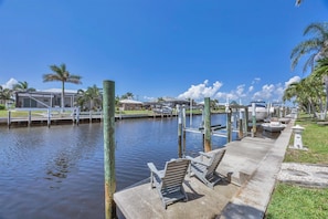 House, 3 Bedrooms | Marina - Punta Gorda 3-Bedroom Canalfront Vacation Home with Dock 3 Home (Punta Gorda)