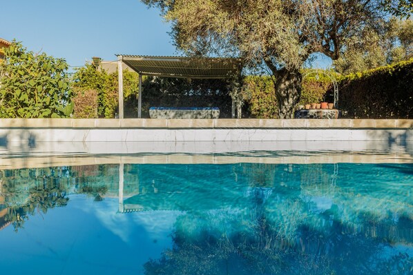 Pool - Country House 'Tranquilidad' with Private Pool, Wi-Fi and Air Conditioning (Hacienda de Tarazona)