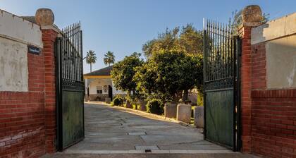 Country House 'Tranquilidad' with Private Pool, Wi-Fi and Air Conditioning