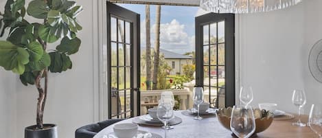 Huis, 4 slaapkamers | Dineren