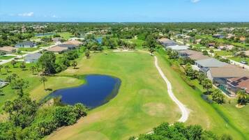 House, 3 Bedrooms | Golf