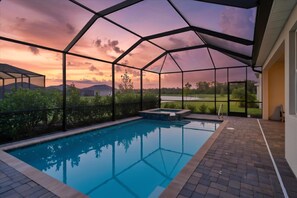 House, 4 Bedrooms | Pool