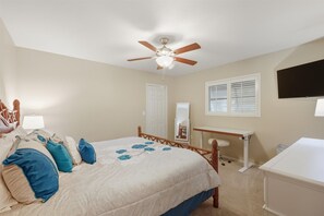 House, 3 Bedrooms - Rotonda West Private Pool House 7 Miles From Gulf Beaches 3 Bedroom Home (Rotonda West)