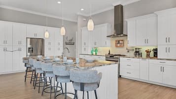 Casa, 3 quartos | Cozinha privada | Geladeira, fogão, cafeteira/chaleira, torradeira