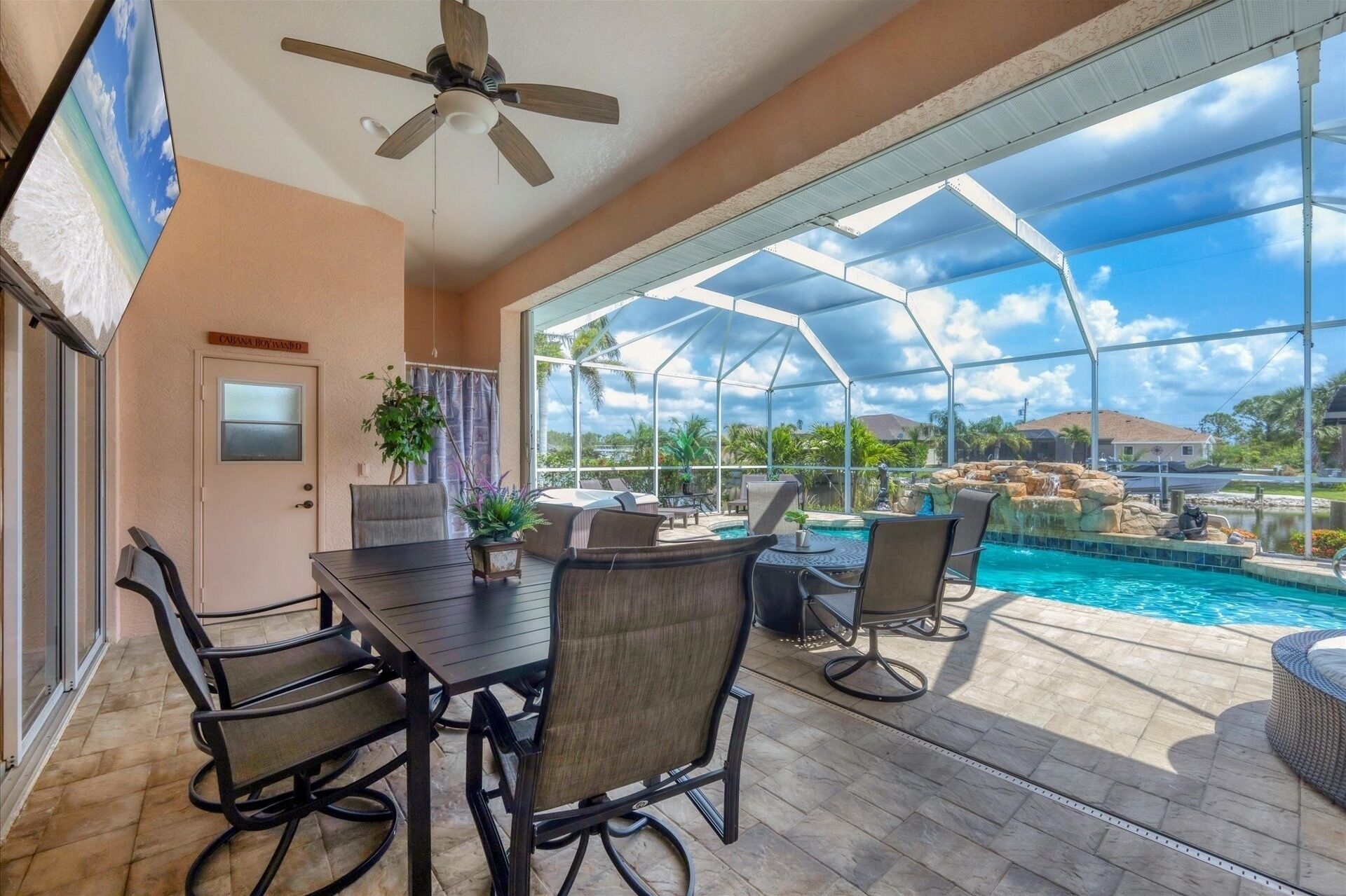 Casa, 4 habitaciones | Restaurantes