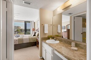 Condo, 2 Bedrooms - Anchorage Resort 2 bedroom, 4th Floor Condo Southern View Siesta Key 2 Condo (Siesta Key)