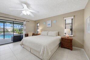 House, 3 Bedrooms | 3 bedrooms, WiFi (free) - Punta Gorda Isles Private Pool/spa Home On Canal/ Bikes 3 Bedroom Home (Punta Gorda)