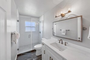 Huis, 2 slaapkamers | Badkamer | Handdoeken