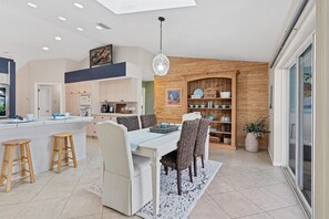 House, 3 Bedrooms | Dining - Cape Coral 3-Bedroom Canalfront Pool Vacation Home with Dock 3 Home (Cape Coral)