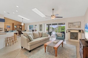 House, 3 Bedrooms | Living area - Cape Coral 3-Bedroom Canalfront Pool Vacation Home with Dock 3 Home (Cape Coral)