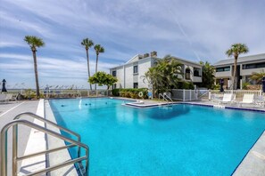 Condo, 2 Bedrooms | Pool - Venice Beach 2 Bedroom Condo with Beach Access+Community Pool 2 Condo (Venice)