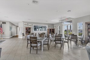 House, 2 Bedrooms | Dining - Punta Gorda 2 Bedroom Home Dog Friendly! 2 Home (Punta Gorda)