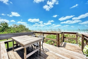Condo, 3 Bedrooms | Outdoor dining - Spacious Beachfront 3br Manasota Key Condo 3 Bedroom Condo (Englewood)
