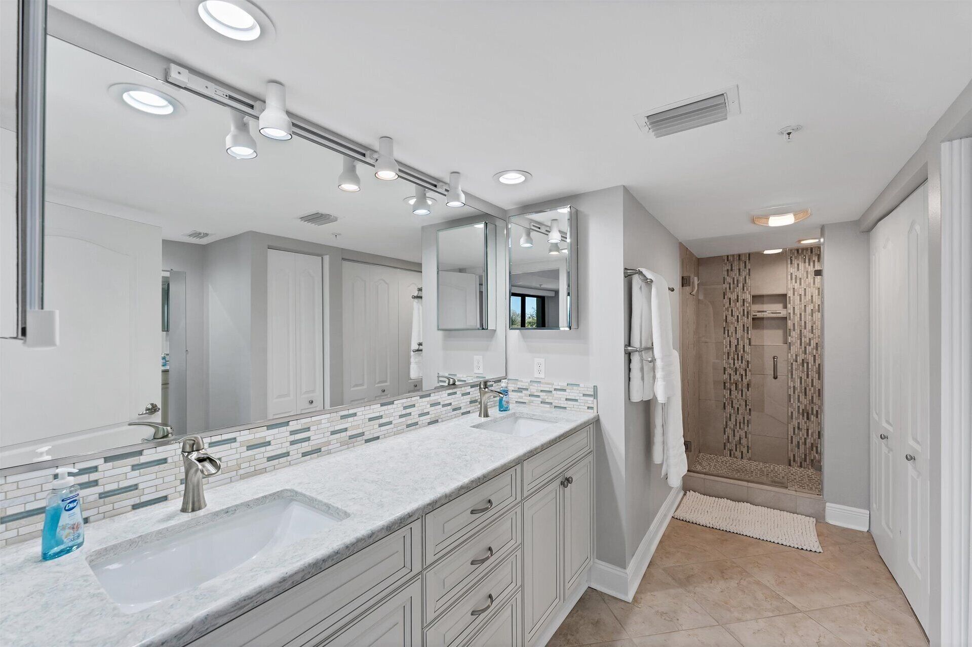 Condo, 3 Bedrooms | Bathroom | Towels