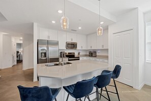 Private kitchen - Heritage Landing Golf Club 3 Bedroom Condo 27 Night Minimum 3 Condo (Punta Gorda)
