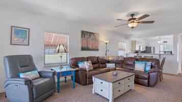 Kondominium, 2 kamar tidur | Area keluarga