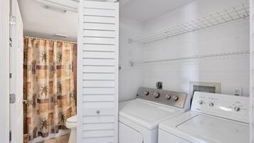 Kondominium, 2 kamar tidur | Interior