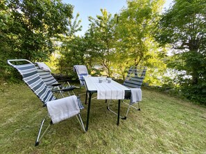 تناول الطعام بالخارج