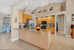 House, 4 Bedrooms | Private kitchen | Fridge, oven, coffee/tea maker, toaster - Cape Coral 4 Bedroom Private Pool Home 4 Home (Cape Coral)