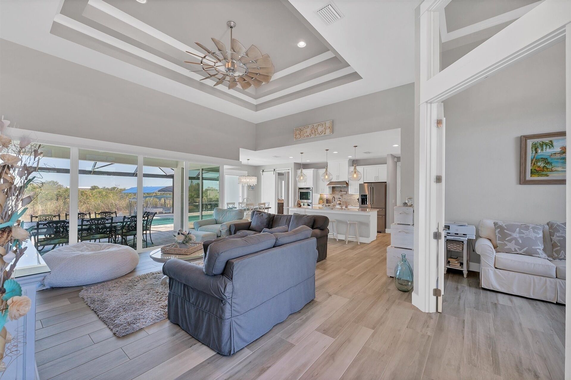 Huis, 3 slaapkamers | Woonruimte | Een smart-tv