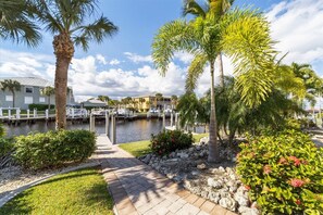 Condo, 3 Bedrooms | Property grounds - Punta Gorda 3-Bedroom Canalfront Vacation Condo with Dock 3 Condo (Punta Gorda)